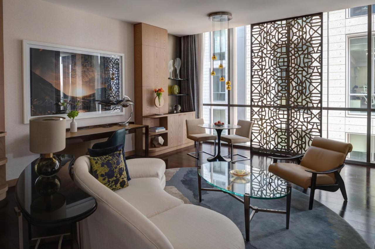 Four Seasons Hotel Dubai International Financial Centre Экстерьер фото