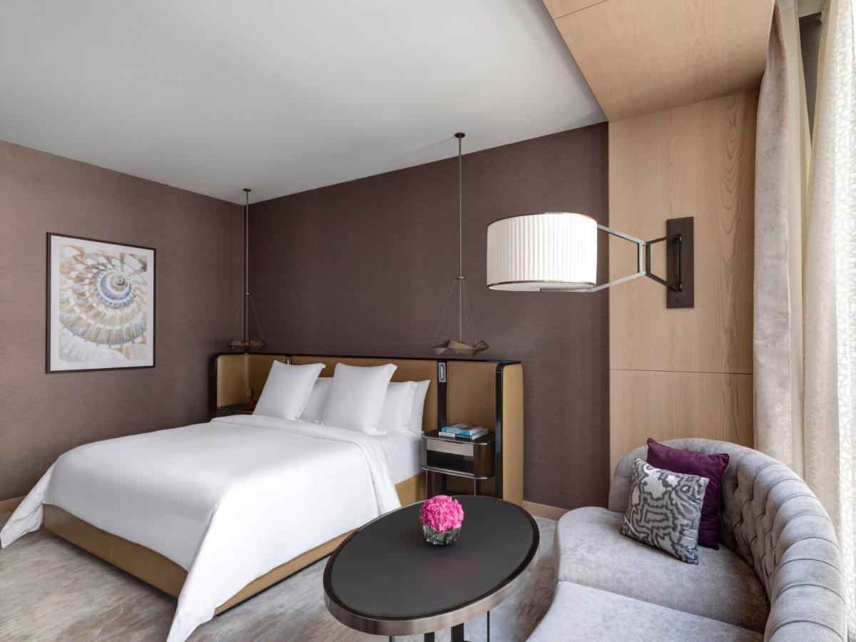 Four Seasons Hotel Dubai International Financial Centre Экстерьер фото